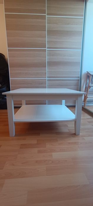 Măsuță de cafea albă