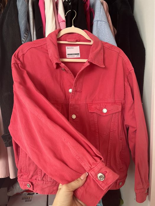 Дамско яке bershka