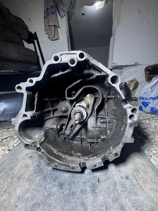 Ауди 1.8 моно продам