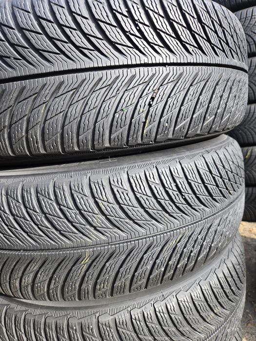 4бр. 225 60 18 Michelin RunFlat зимни.