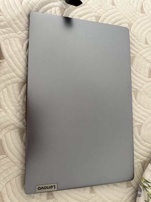 Ноутбук Lenovo IdeaPad Slim 3 15AMN8