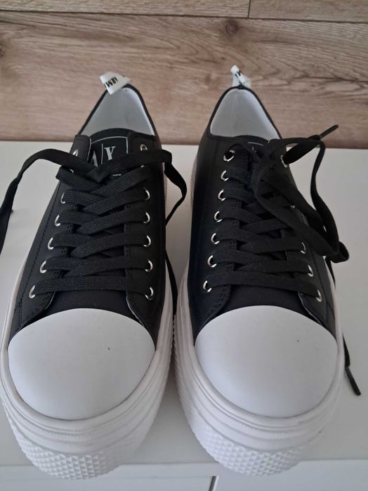 Дамски кецове Armani Exchange