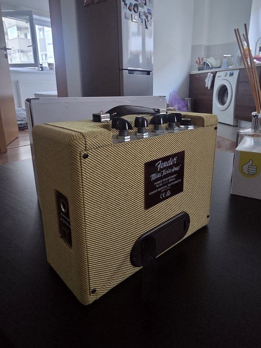Amplificator Fender Mini 57 twin-amp
