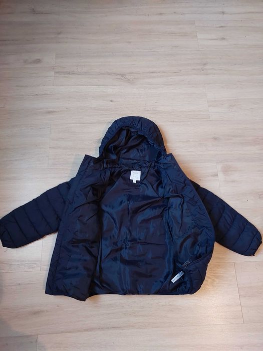 Продам куртку на мальчика
