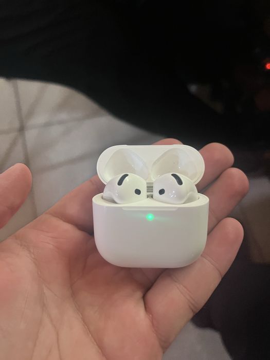 Airpods 4 tube-c
