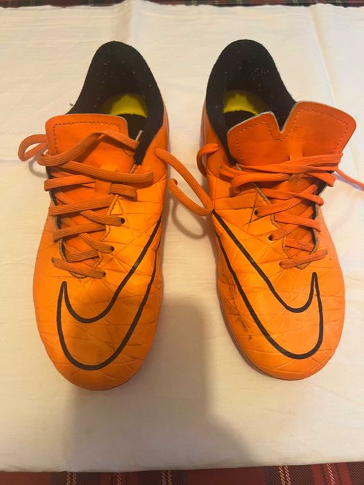 Бутонки Nike номер 37.5 Hypervenom