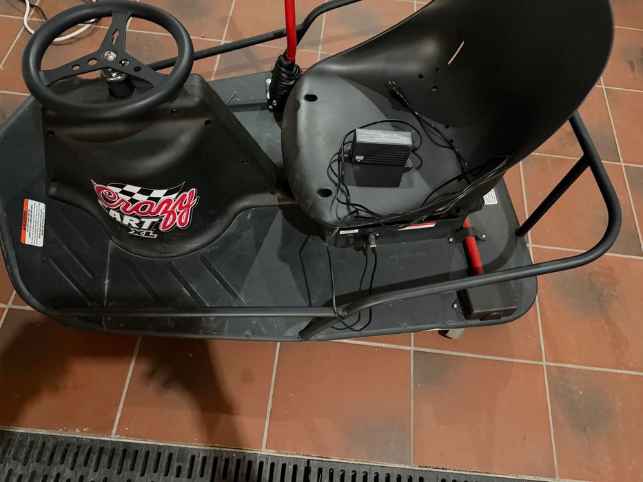 Електрическа количка Razor Crazy Cart XL