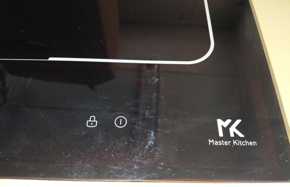 Индукционен плот  Master Kitchen 60см.