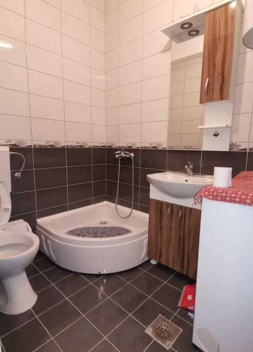 Дава се под наем Двустаен апартамент в Пловдив, Каменица 2 - 65 кв.м за 224.4 € - Снимка #3