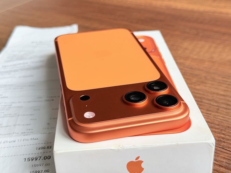 iPhone 17 Pro Max 1 зареждане!!!