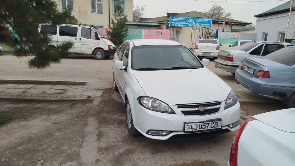 Sotiladi moshina jentra