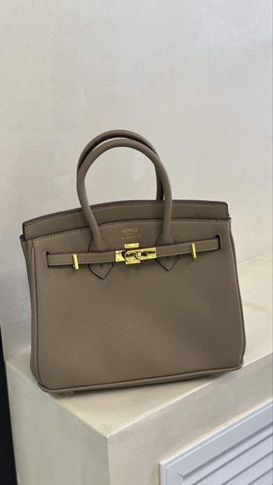 Продам сумки Lux качества