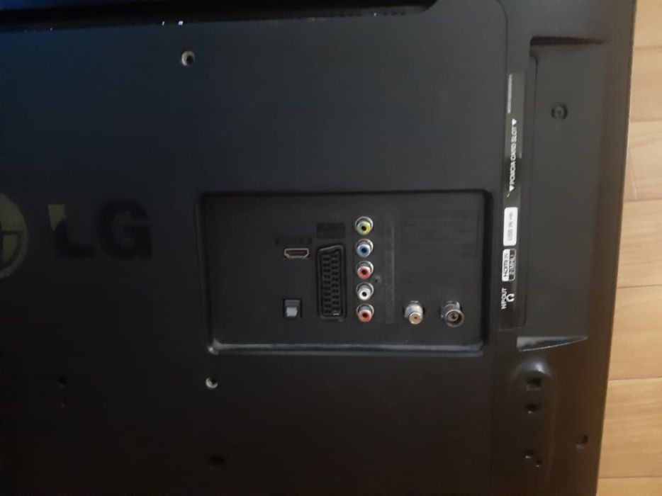 Продам телевизор LG