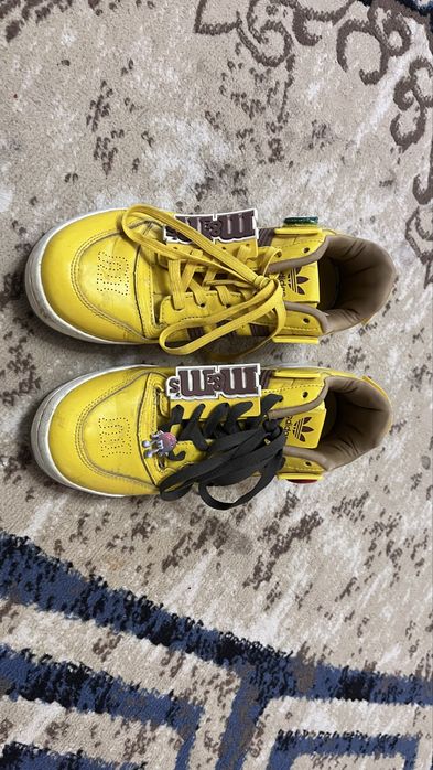 M&M’s x adidas Forum Low 84