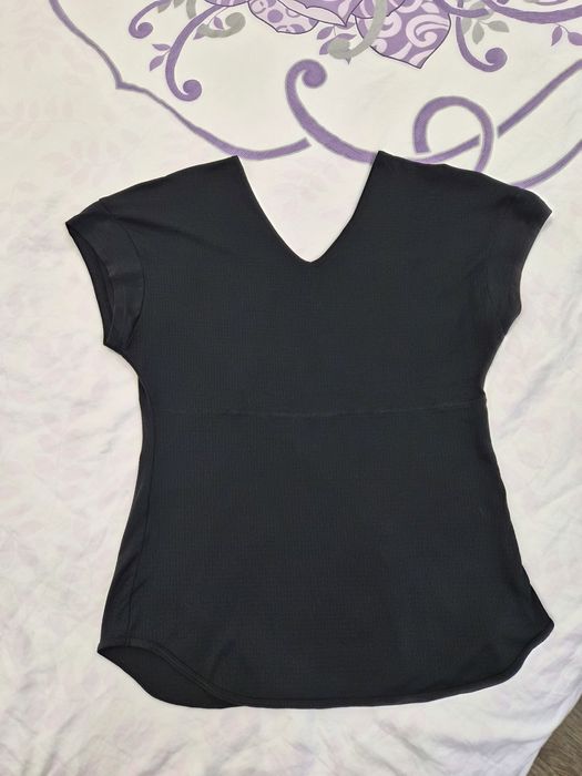 Дамска тениска на Nike / Найк