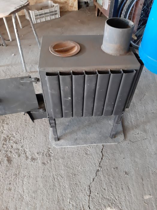 Печь буржуика продам