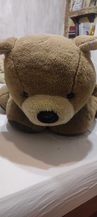 Голямо плюшено мече.