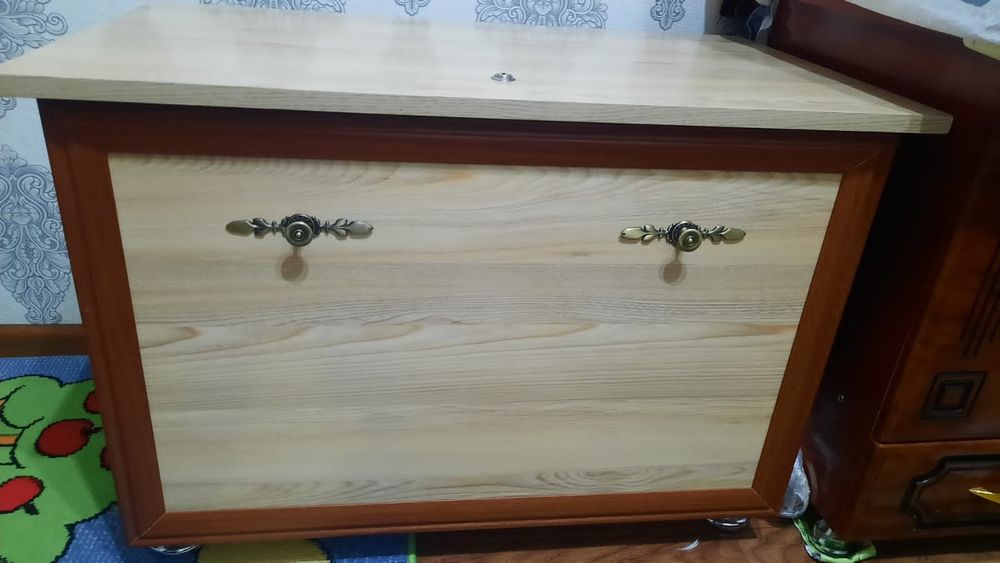 Сандық сатылады.