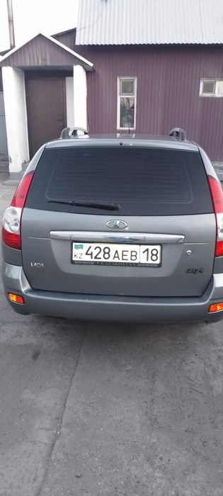 Продам приору унивесал 2171