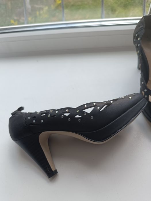 Женская обувь 36 размера