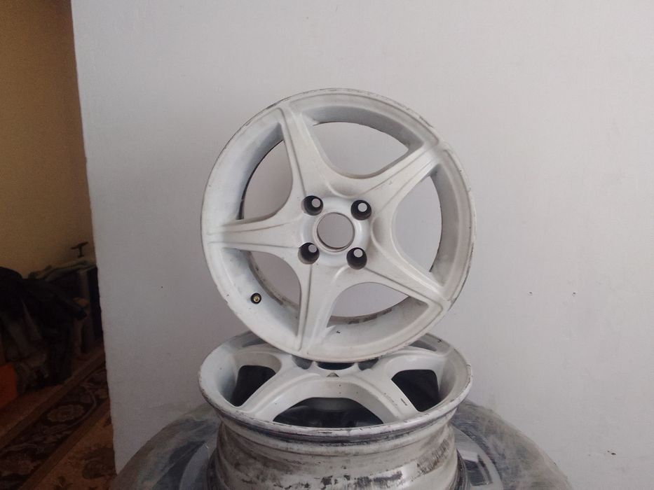 Диска с шинами продам