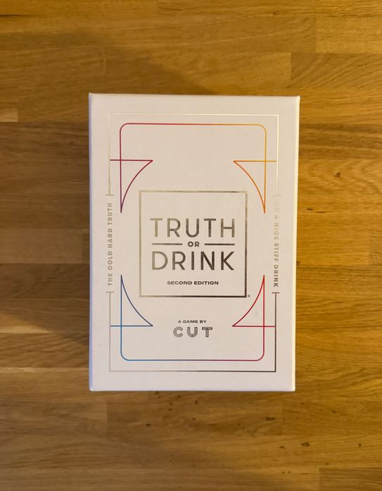 Truth or Drink: Second Edition - Парти настолна игра