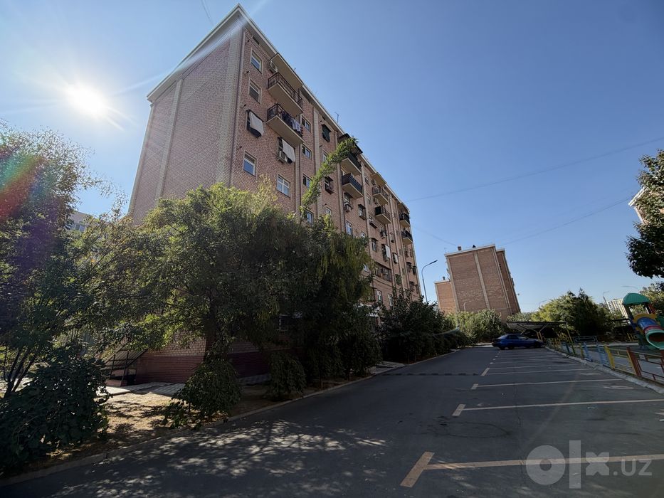 Сергели 5 А метро 2 бекати. 1 каватда жойлашган гиштли дом