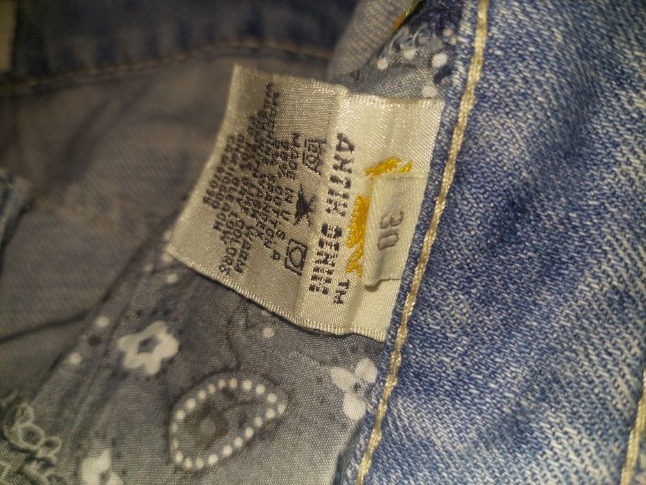 Сотилади .Хар бири 50 минг сумдан. Бошка эьлонларни хам куринг