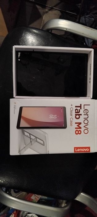 Tabletă geamul spart