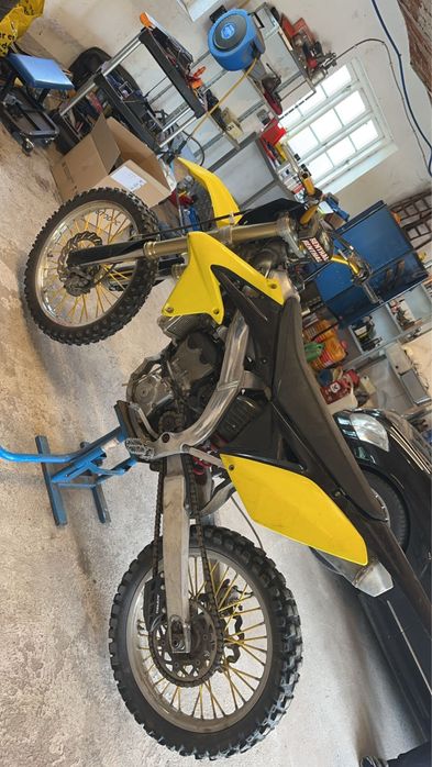 Suzuki RMZ-Z 2010 full cross