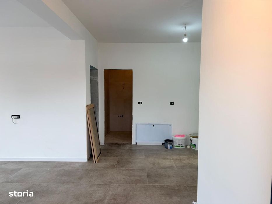 Comision 0-Dezvoltator vinde duplex parter, asfalt, toate utilitatile