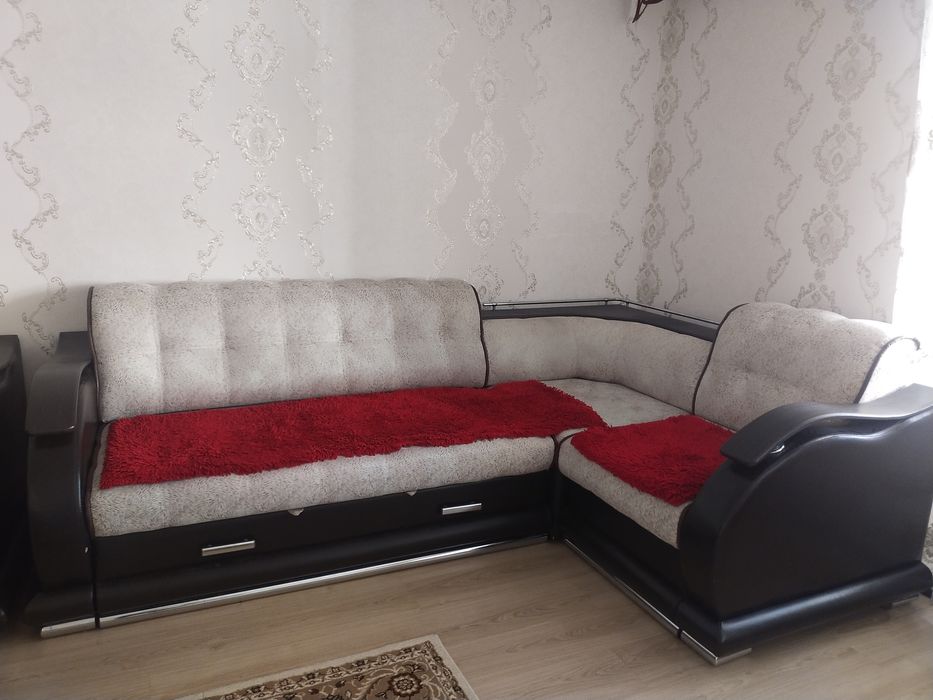 Продам диван и 2 кресло