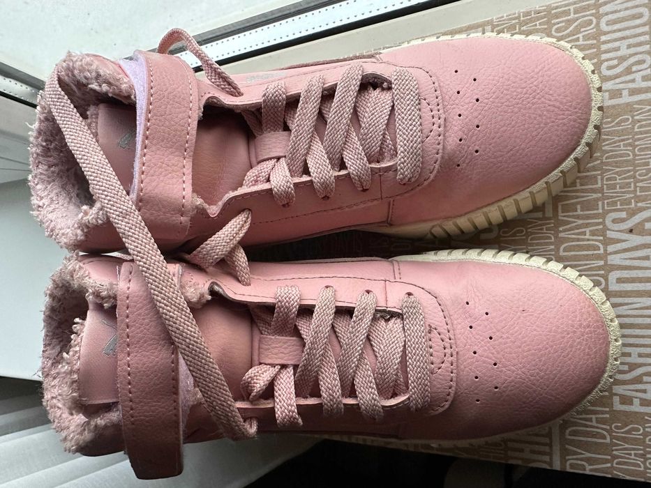 Adidași Puma pentru fetiță – mărimea 34, stare excelentă