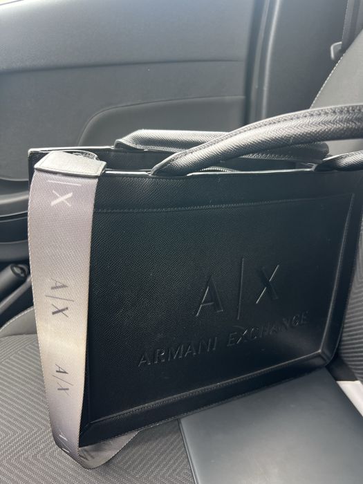 Чанта Armani Exchange