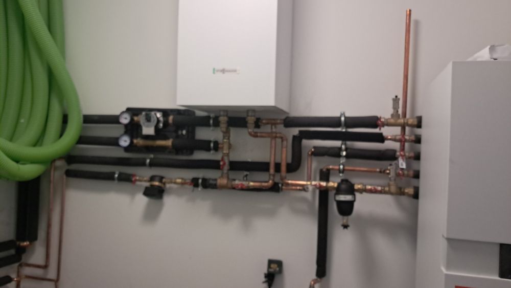 Instalatii termice-sanitare , incalzire in pardoseala , centrale, etc.