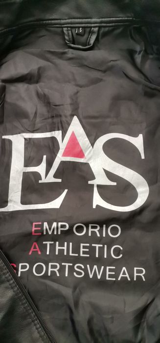 Emporio Armani кожено яке