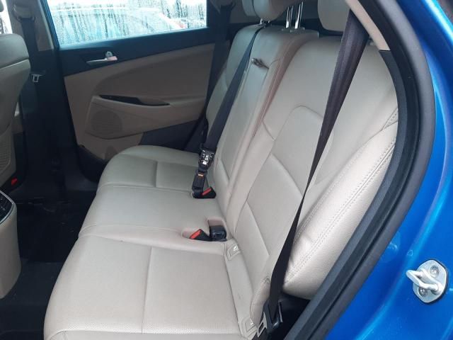 Dezmembrez Hyundai Tucson 3