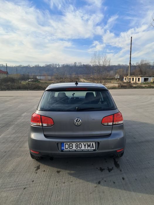 Volkswagen Golf VI