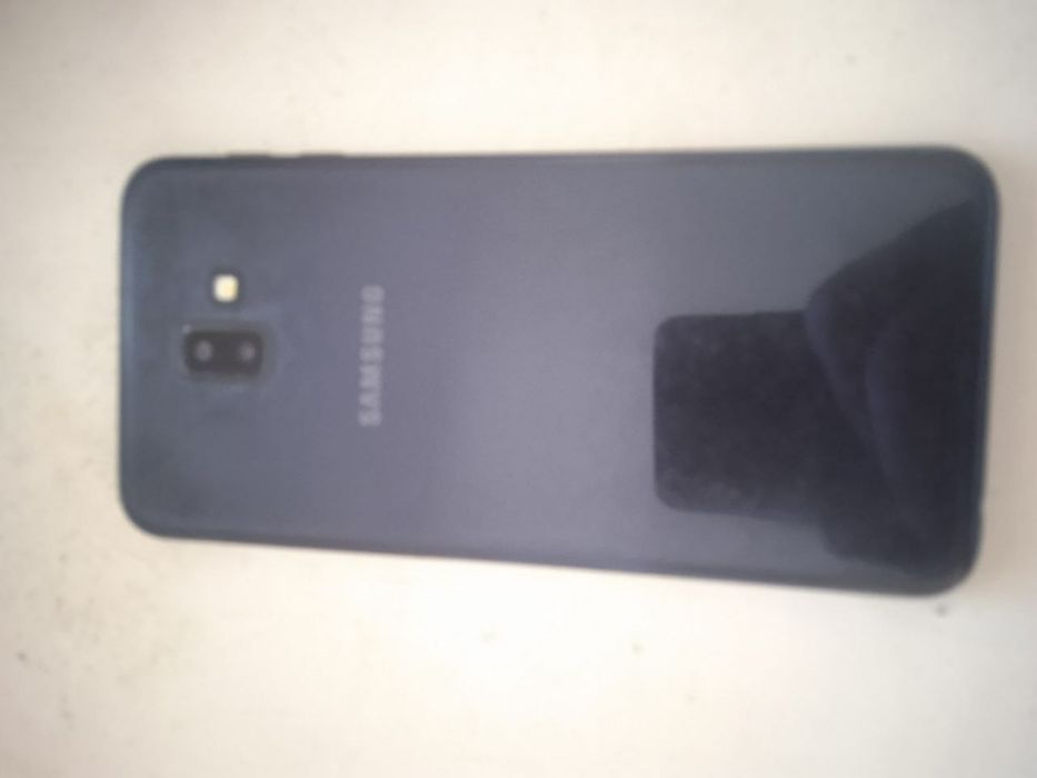 Samsung J6+ xolati yaxshi