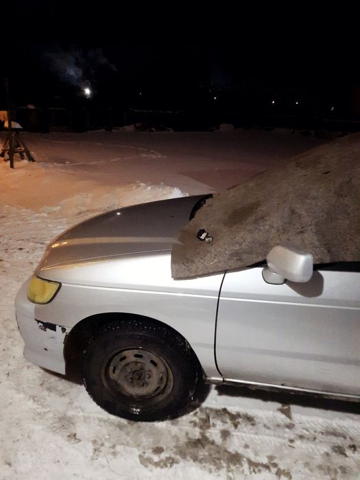 Продам машину нисан