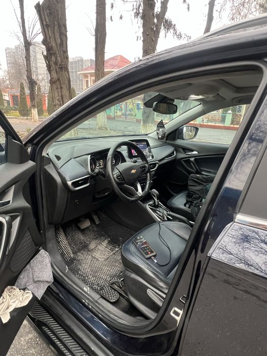 Шевролет тракер 2