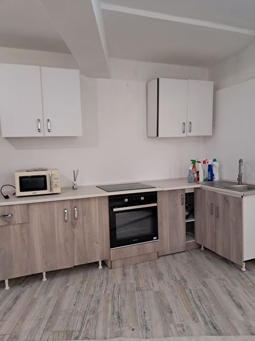 Închiriez garsoniera, fără intermediar