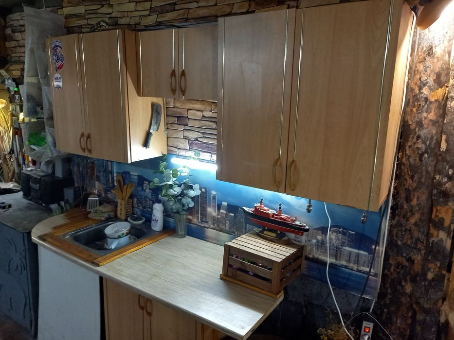 Продам кафе гараж