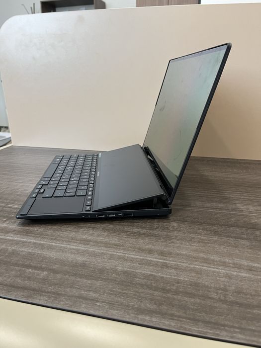 Asus zenbook pro 14 duo oled