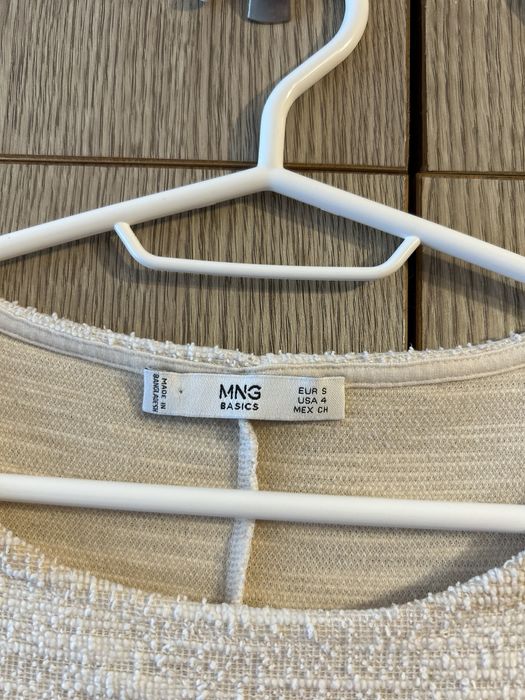 Рокля Mango букле