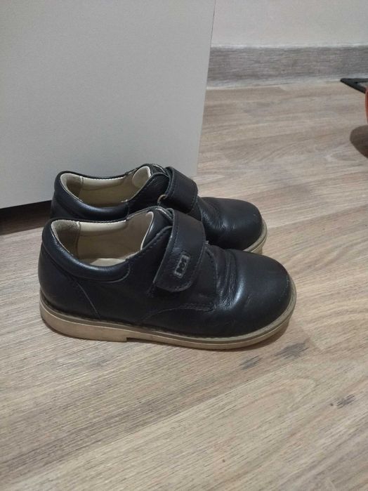 Школьные туфли для мальчика