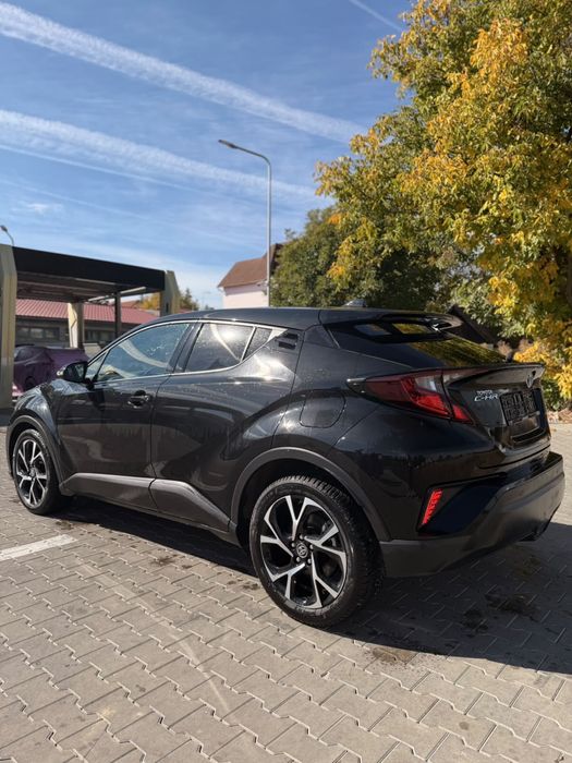 Toyota CH-R 2021 1.8 Hybrid