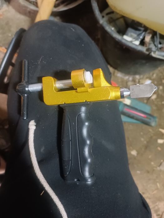 Vând sau schimb diverse