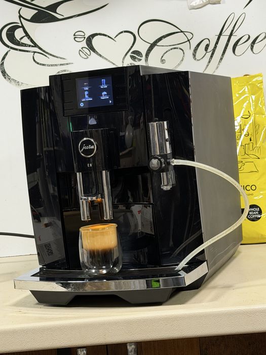 Кафемашина кафе автомат JURA E8 PIANO BLACK WİFİ с гаранция