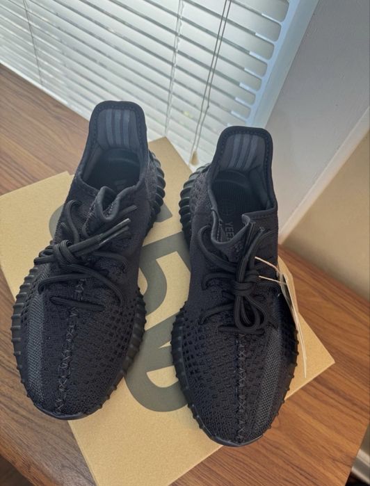 ***NOU*** Yeezy Boost V2 Black Onyx  Premium •Verificare Colet•